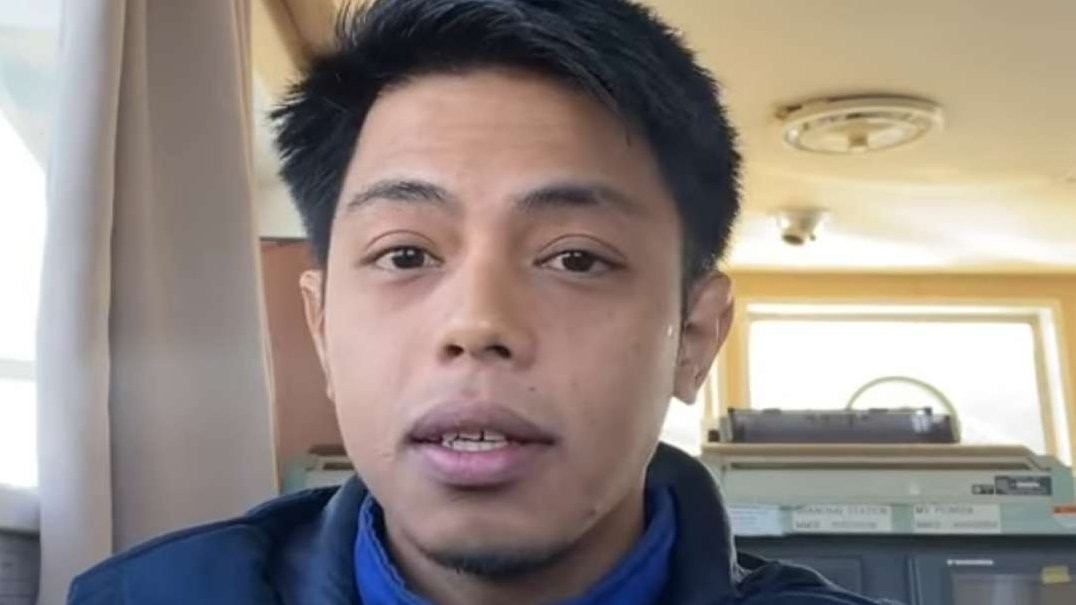 Rian Potte, pelaut yang memberikan logika navigasi tak mungkin ratusan pengungsi Rohingya sampai ke Indonesia pakai kapal kayu. (Foto: TikTok)