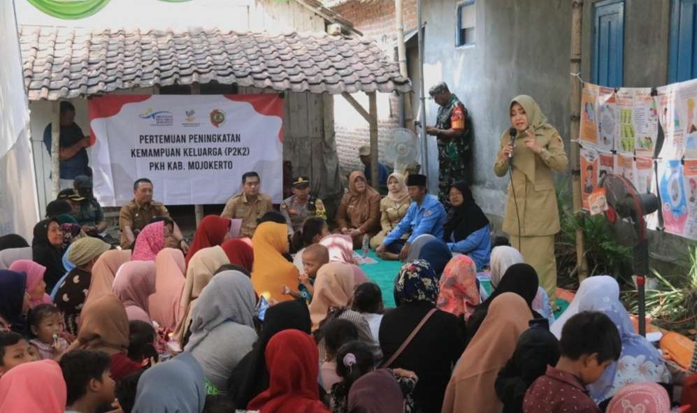 Program Bulik Soima yang dipusatkan di salah satu rumah KPM Program Keluarga Harapan (PKH) Kementerian Sosial RI.(Foto Dok. Diskominfo)