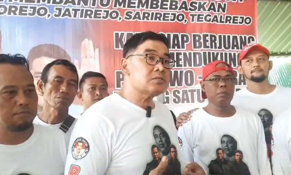 Ketua Relawan Plat-K Kabupaten Blora, Ateng Sutarno, (Ahmad Sampurno/ Ngopibareng.id)