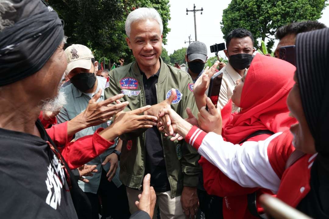 Ganjar Pranowo mendapat sambutan luar biasa dari warga saat bersilaturahmi ke Purbalingga, Jawa Tengah, Senin, 15 Januari 2024. (Foto: Istimewa)