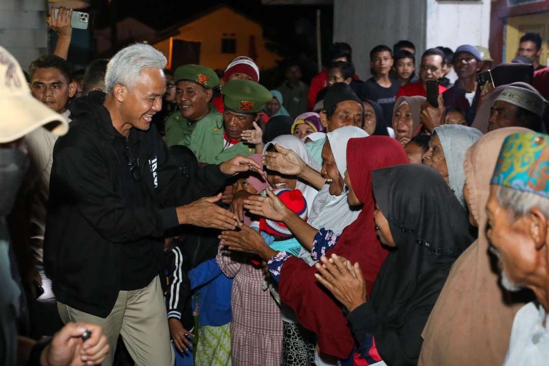 Capres 2024 Ganjar Pranowo disambut ribuan warga. (Foto: Tim Media Ganjar)