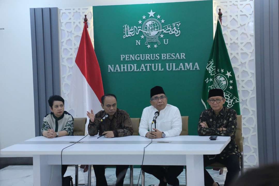 Ketua Umum Pengurus Besar Nahdlatul Ulama (PBNU) KH Yahya Cholil Staquf (Gus Yahya) saat memberikan keterangan kepada wartawan. (Foto: PBNU)