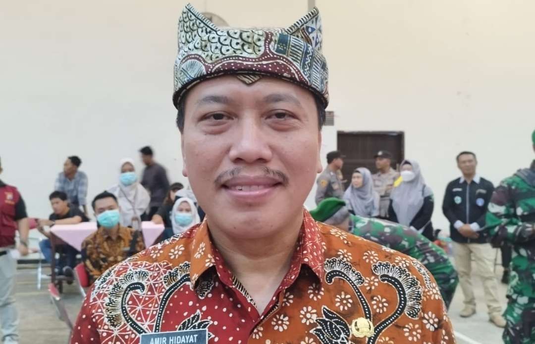 Plt Kepala Dinas Kesehatan Banyuwangi, Amir Hidayat bicara soal surat sehat masuk Ijen. (Foto: Muh Hujaini/Ngopibareng.id)