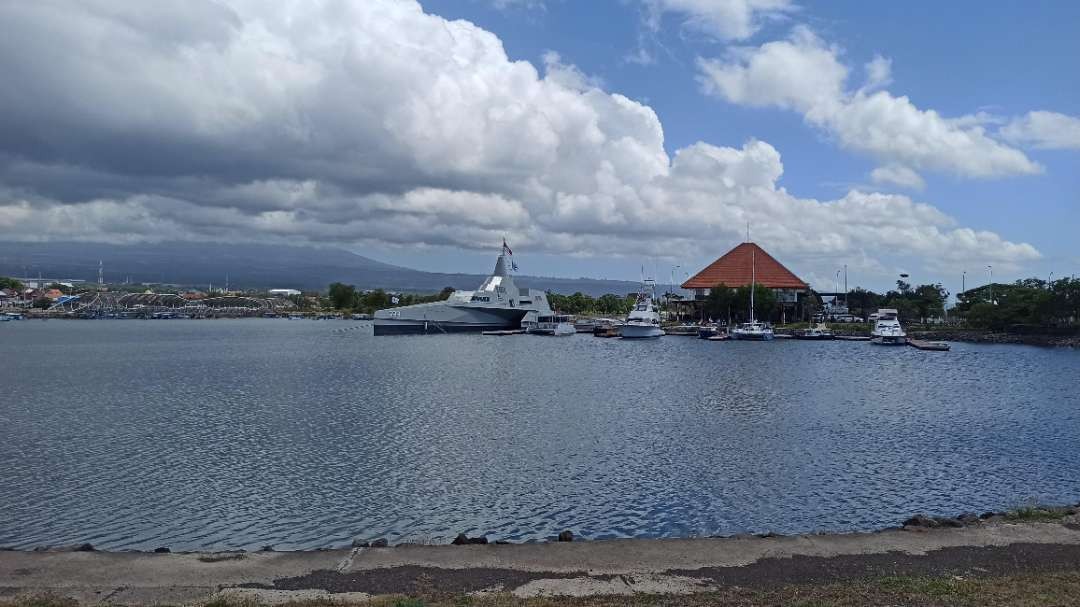 Kawasan Pantai Marina Boom di Banyuwangi akan terus dikembangkan menjadi wisata internasional (foto:Muh Hujaini/Ngopibareng.id)