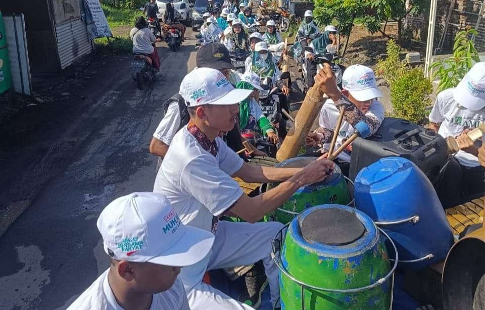 Relawan AMIN masif melakukan patrol di desa-desa di Sidoarjo, mengajak masyarakat satu suara menuju perubahan. (Foto: Tim Media AMIN)