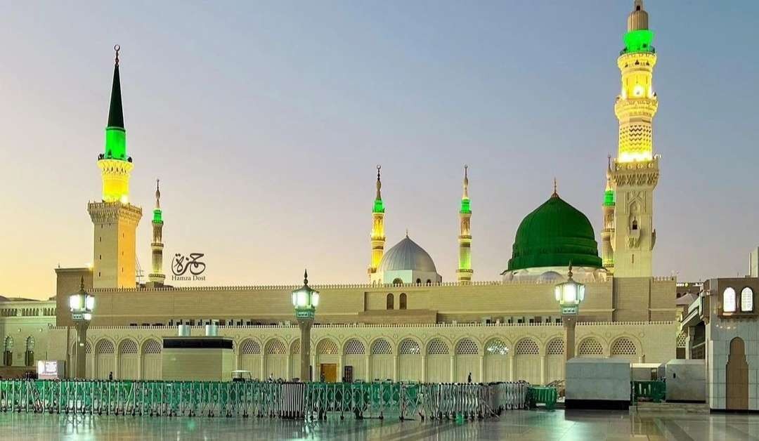 Masjid Nabawi di Madinah, tempat Rasulullah SAW berdakwah membawa perubahan besar. (Foto:dok/ngopibareng.id)