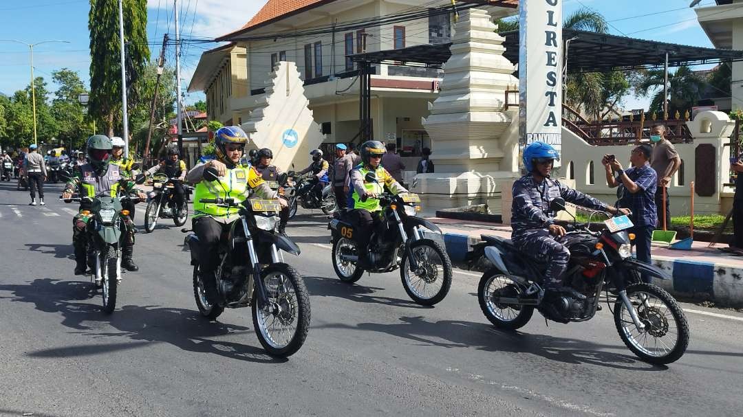 Patroli skala besar dilakukan jajaran TNI Polri di Banyuwangi (Foto: Muh Hujaini/Ngopibareng.id)