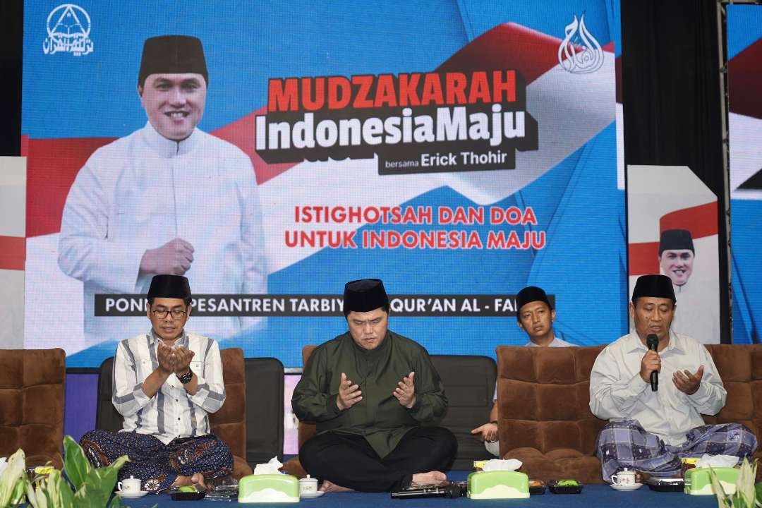 Kunjungan Erick Thohir ke Ponpes Ploso. Ponpes yang berada di Kediri itu nyatakan dukungan ke Prabowo-Gibran. (Foto: Istimewa)