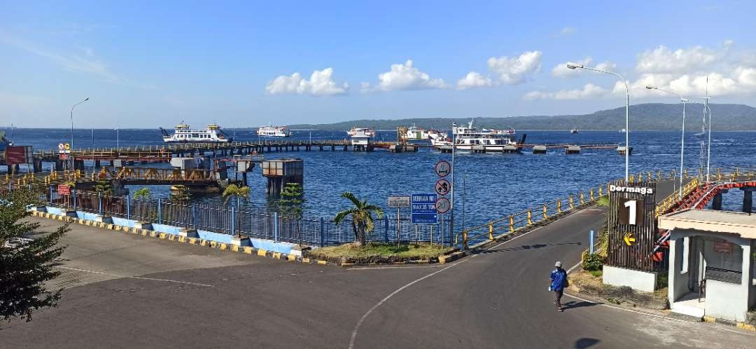 Pelabuhan Ketapang Banyuwangi, Jawa Timur. (Foto: Muh Hujaini/Ngopibareng.id)