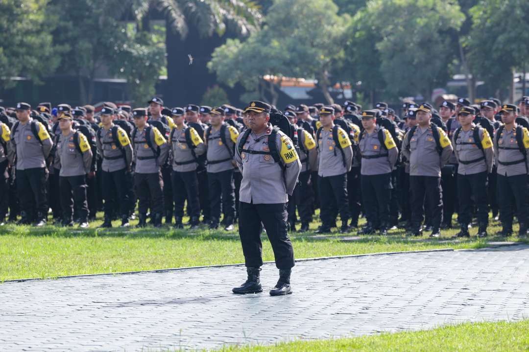 Sebanyak 1.013 anggota Polda Jatim diterjunkan untuk mempertebal pengamanan di TPS rawan kericuhan. (Foto: Istimewa)