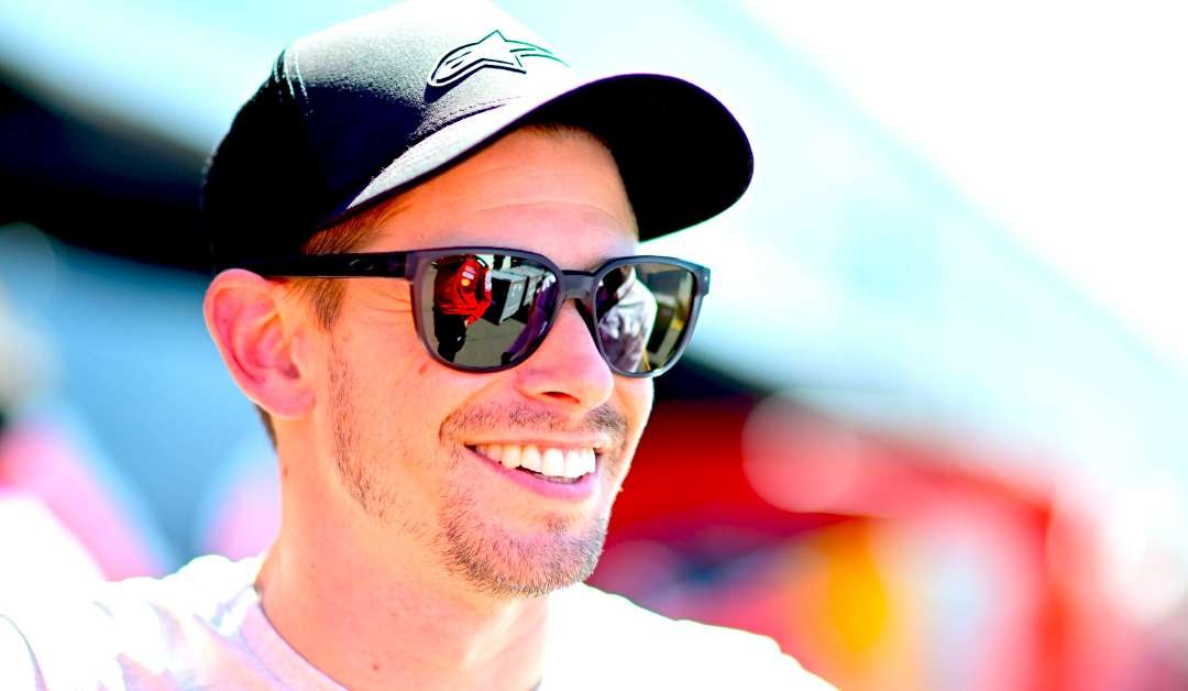 Casey Stoner kembali kritik motor MotoGP yang terlalu banyak peralatan elektronik