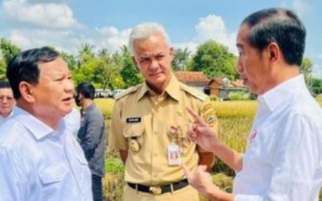 Presiden Jokowi, Ganjar Pranowo dan Prabowo Subianto. (Foto: Setpres)