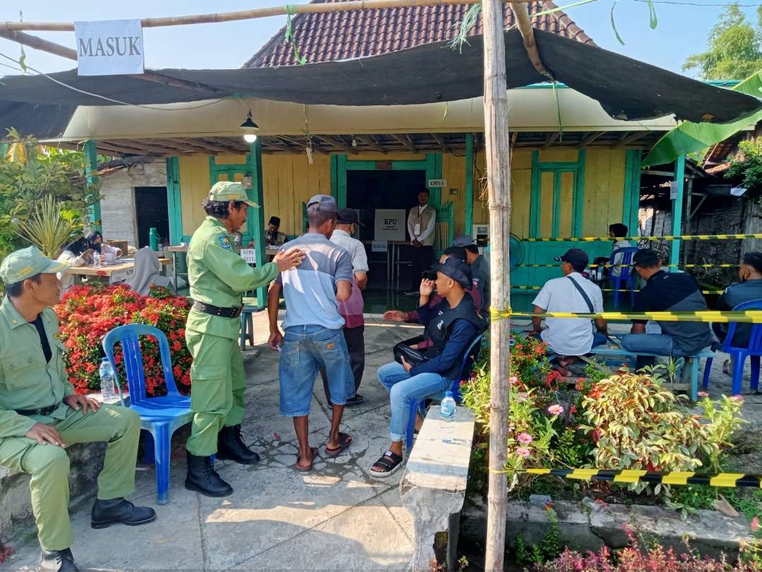 Pelaksanaan pemungutan suara ulang di Desa Wajar, Kecamatan Pucuk, Lamongan (Foto: Istimewa)