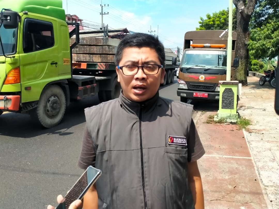 Ketua Bawaslu Kota Probolinggo, Johan Dwi Angga. (Foto: Ikhsan Mahmudi/Ngopibareng.id)