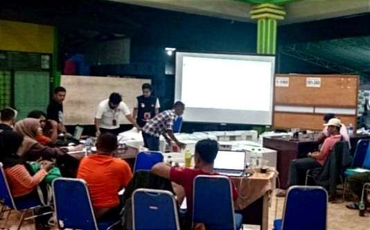 Memasuki hari ketiga rekapitulasi suara di kecamatan, baru 2 dari 17 kecamatan di Situbondo yang selesai. (Foto: Dokumen KPU Situbondo)