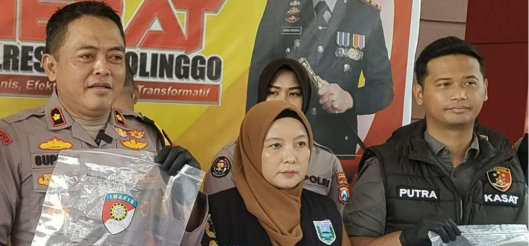 Ranti Sagita (tengah) konselor yang mendampingi HM, 18 tahun, korban kekerasan seksual oleh guru mengajinya. (Foto: Ikhsan Mahmudi/Ngopibareng.id)