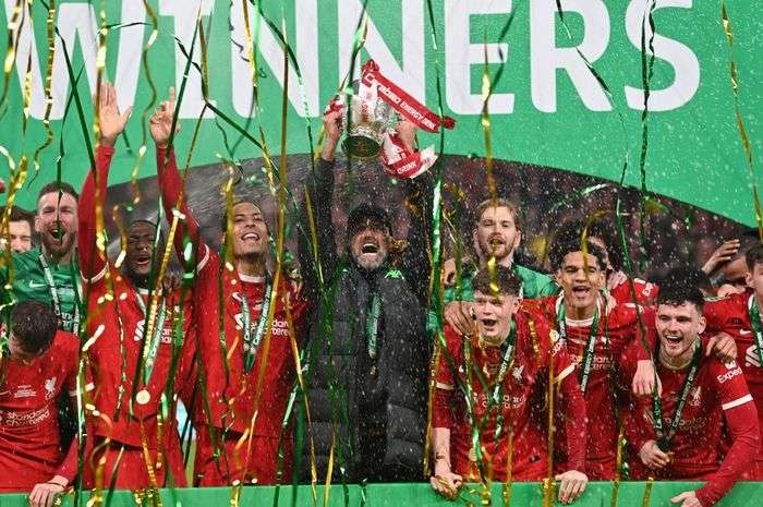 Liverpool makin tegas jadi raja Piala Liga Inggris. Liverpool berhasil meraih gelar pertama yang mungkin dimenangi musim ini. (Foto: AFP)