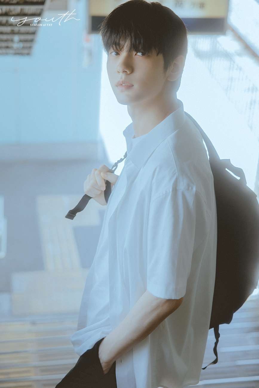 Soobin dalam TOMORROW X TOGETHER 'Season of TXT YOUTH'. (Foto: X)