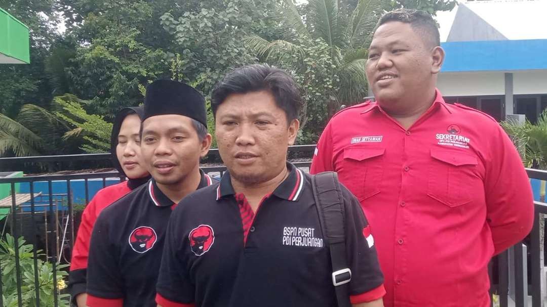 Saksi Pasangan Capres-cawapres nomor urut 03, Ganjar Pranowo-Mahfud MD di Kabupaten Trenggalek, menolak menandatangani hasil rekapitulasi pilpres. (Foto: Dok PDIP Trenggalek)