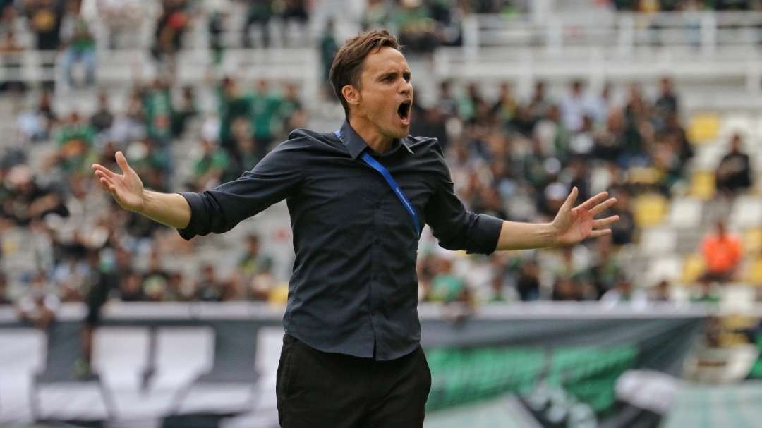 Pelatih Persebaya, Paul Munster. (Foto: Fariz Yarbo/Ngopibareng.id)