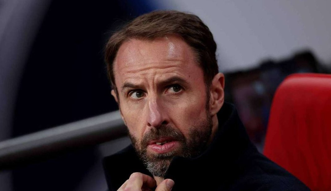 Gareth Southgate dikabarkan akan menjadi pengganti Erik ten Hag di Manchester United. (Foto: X)