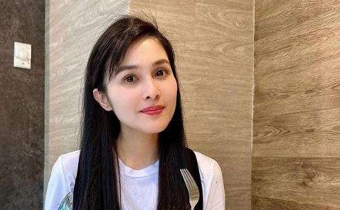 Sandra Dewi operasi ambeien stadium 4. (Foto: Instagram)