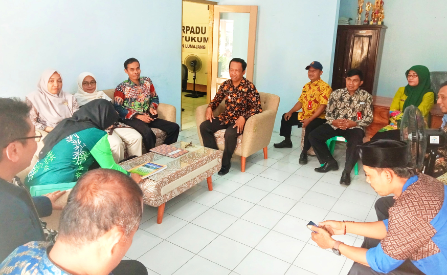 Kunjungan Tim P3PD Komponen 1 Kemendagri, RMC 4 Jawa Timur ke Desa Tukum, Lumajang, Kamis 14 Maret 2024. (Foto: Kominfo Lumajang)