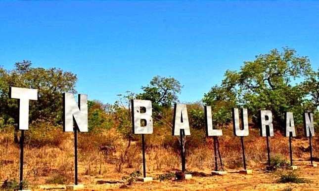 Hujan deras dan angin kencang beberapa hari terakhir membuat objek wisata alam Taman Nasional Baluran Situbondo melakukan upaya mitigasi menutup tiga hari dari kunjungan wisata.(Foto:  Guido/Ngopibareng.id)