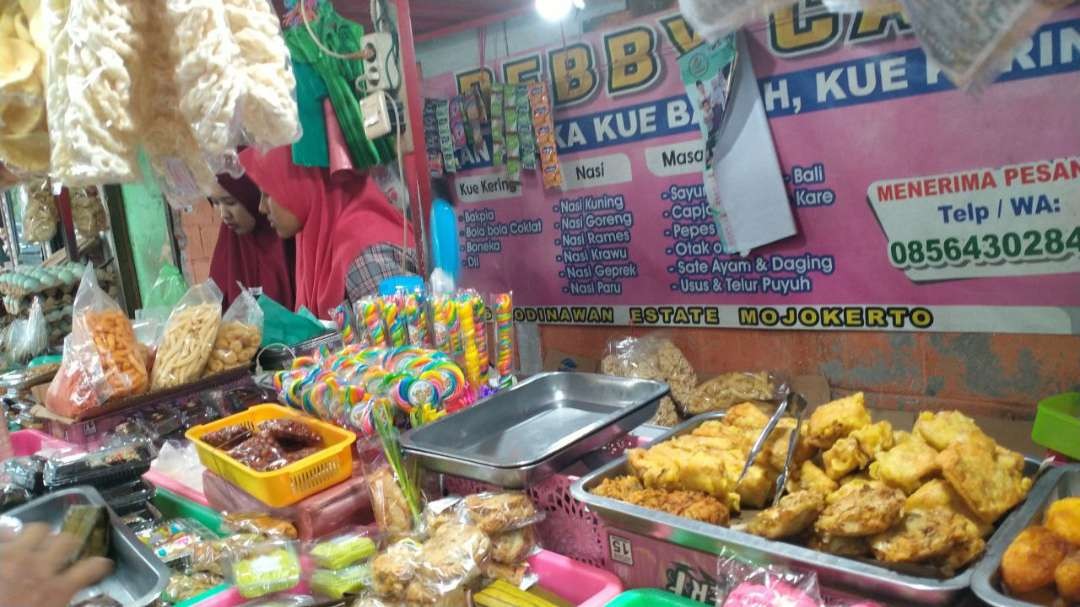 Aneka jajanan yang dijual saat takjil. (Foto: Hanifah Dewi/Ngopibareng.id)