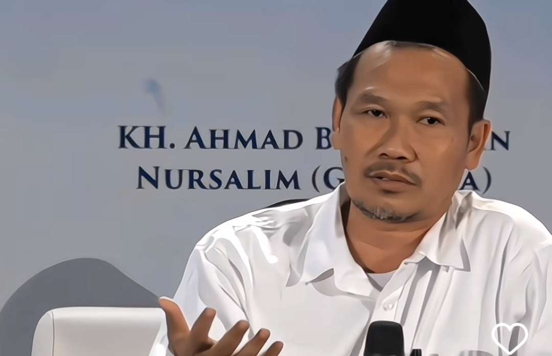 KH Ahmad Bahauddin Nursalim (Gus Baha). (Foto:dok/ngopibareng.id)