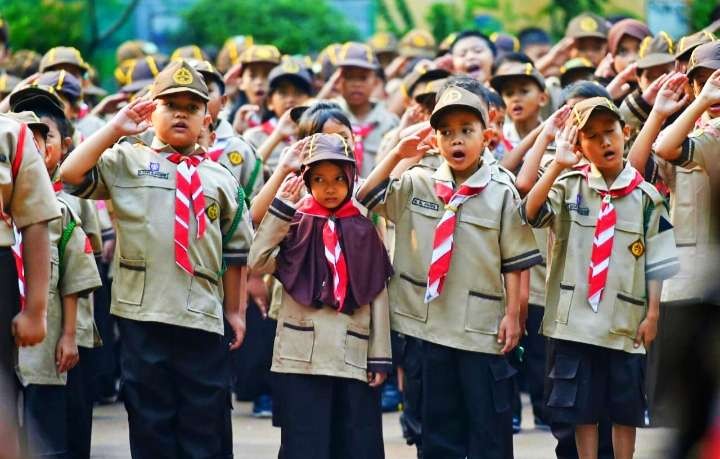 Pramuka tetap menjadi kurikum wajib yang diselenggarakan oleh sekolah ( foto; istimewa)