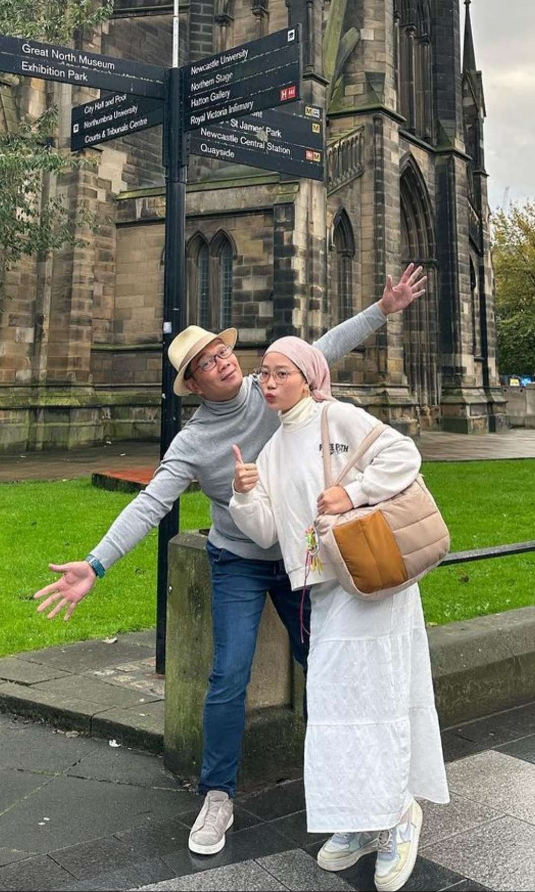 Ridwan Kamil dan putrinya, Zara. (Foto: Instagram @camilliazr)