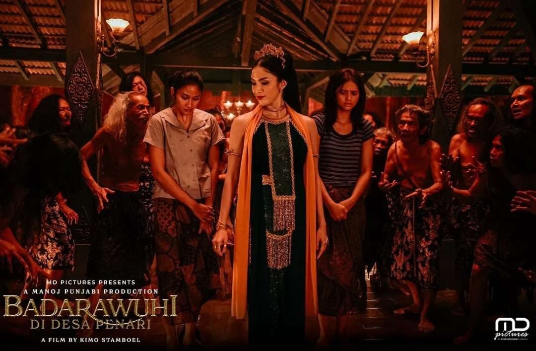 Adegan film horor BADARAWUHI di Desa Penari. (Foto: Instagram @kknmovie)