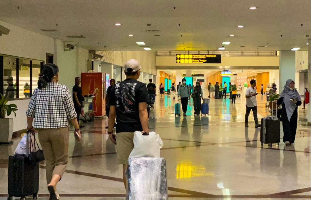 Kondisi terkini Bandara Juanda saat puncak arus balik (Foto :Aini/Ngopibareng.id)