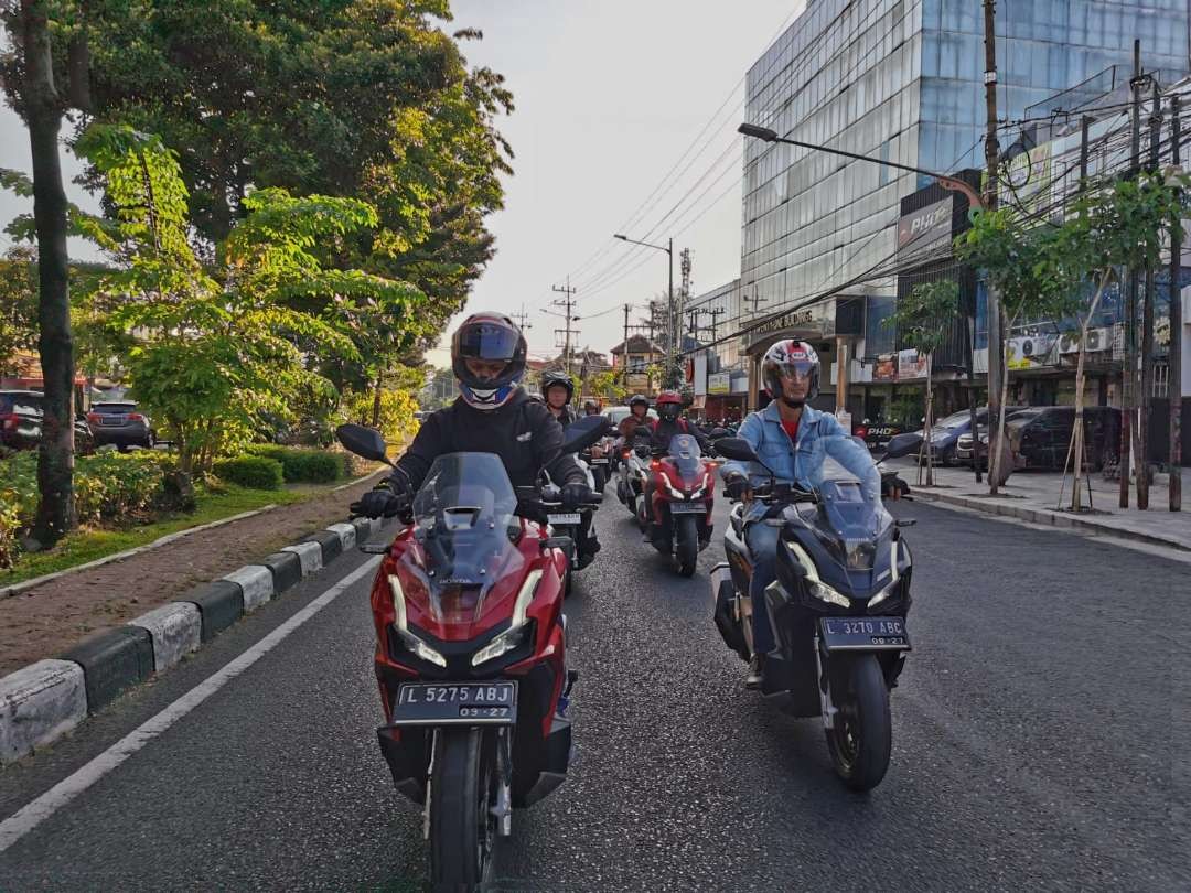 Ilustrasi mudik menggunakan kendaraan bermotor. (Foto: MPM Honda Jatim)