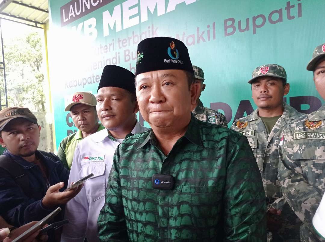 Bupati Jember Hendy Siswanto berjanji menaikkan insentif guru ngaji 100 persen (Foto: Rusdi/Ngopibareng.id)