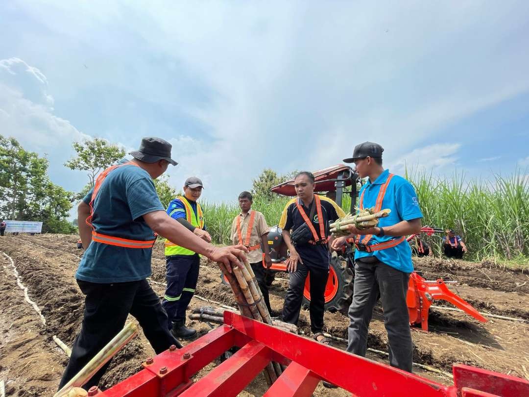 PT Rejoso Manis Indo, pabrik gula di Desa Rejoso, Kecamatan Kesamben, Kabupaten Blitar. (Foto: Choirul Anam/Ngopibareng.id)