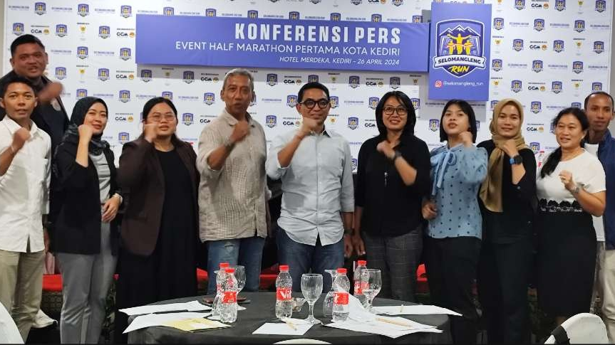 Disbudparpora bekerjasama dengan PT Global Citra Media menyelenggarakan even lomba lari Marathon Selomangleng Run 2024.  (Foto: Fendi Lesmana/ngopibareng.id)