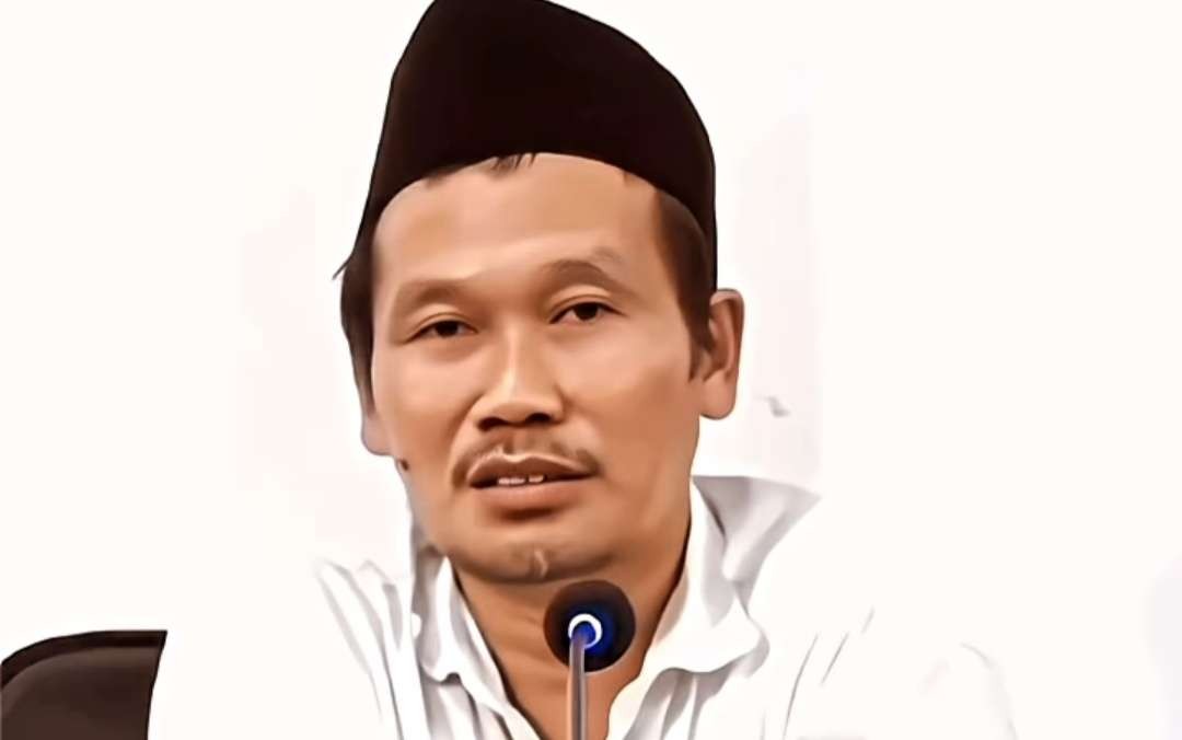 KH Ahmad Baharuddin Nursalim alias Gus Baha. (Foto:dok/ngopibareng.id)