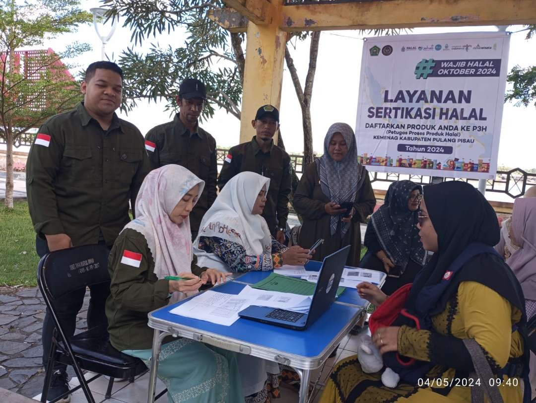 Pemerintah mengakselerasi sertifikasi halal bagi produk makanan dan minuman di destinasi wisata yang bekerjasama BPJPH Kemenag dan Kemenparekraf. (Foto: Istimewa)