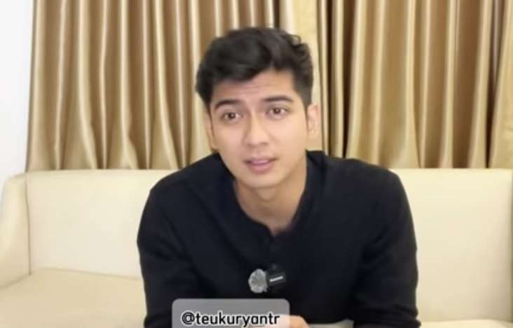 Teuku Ryan ungkap alasan dirinya tak beri nafkah batin ke Ria Ricis saat berstatus istri sah. (Foto: YouTube)