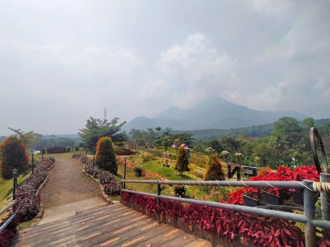 Wisata Rainbow Garden Poetoek Soeko Trawas di Mojokerto (Foto : Hanifah Dewi/Ngopibareng.id)