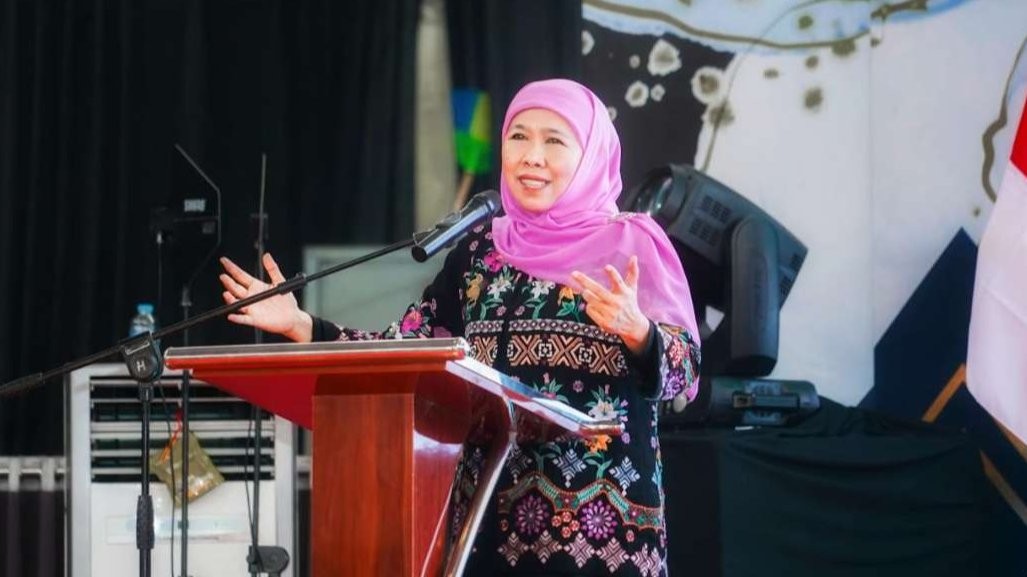 Khofifah Indar Parawansa, Gubernur Jawa Timur periode 2019-2024, menyampaikan pesan berantas bullying di lingkungan pelajar. (Foto: Istimewa)