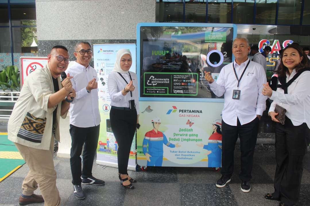 PGN Luncurkan Reverse Vending Machine (RVM) Plasticpay di HUT PGN ke-59, Dukung Program Dekarbonisasi NZE 2060. (Foto: PGN)