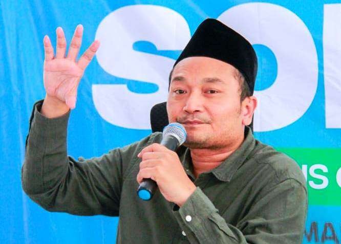 KH Ali Makki Zaini mendapatkan rekomendasi sementara sebagai cakada dari PKB (foto:istimewa)