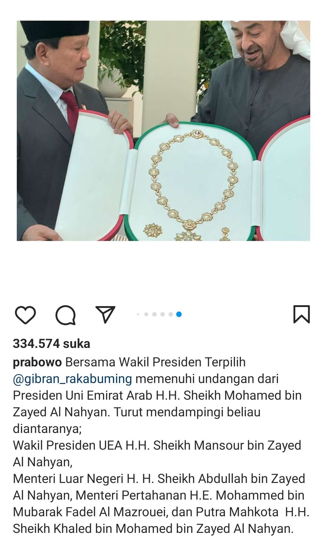 Anugerah Zayed Medal untuk Prabowo dari MBZ. (Foto: Instagram)