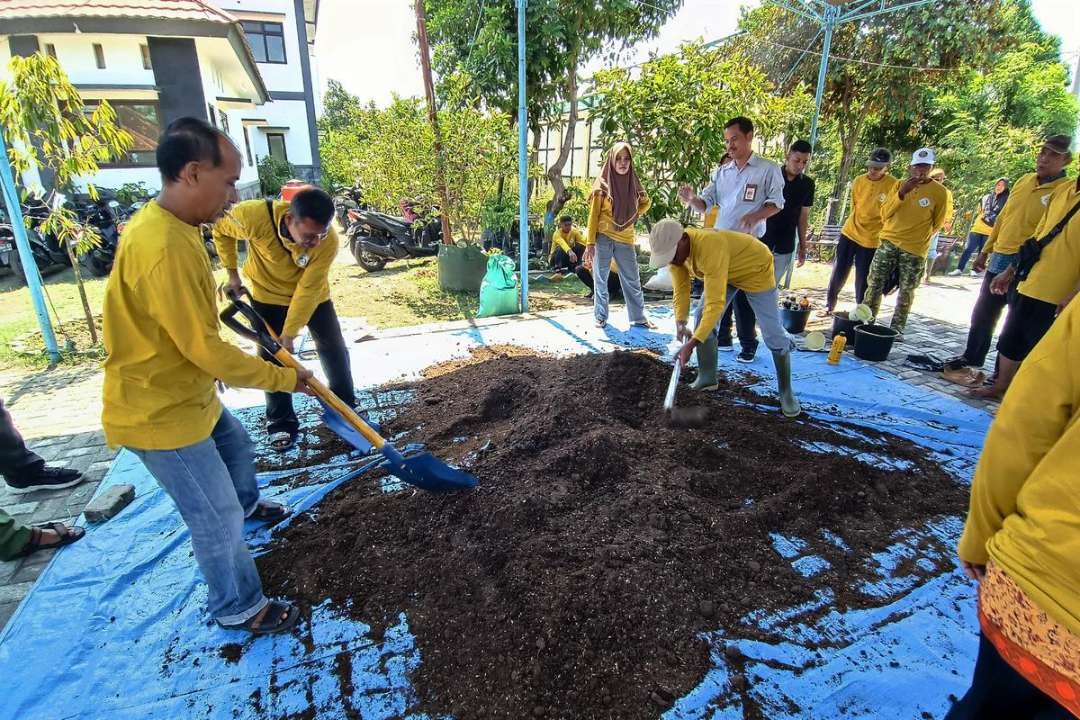 Sebanyak 180 peternak di Kota Madiun  tengah mengikutip pelatihan membuat pupuk dari residu ternah kambing dan sapi pada Jumat 17 Mei 2024.(Foto: dok. Madiuntoday)