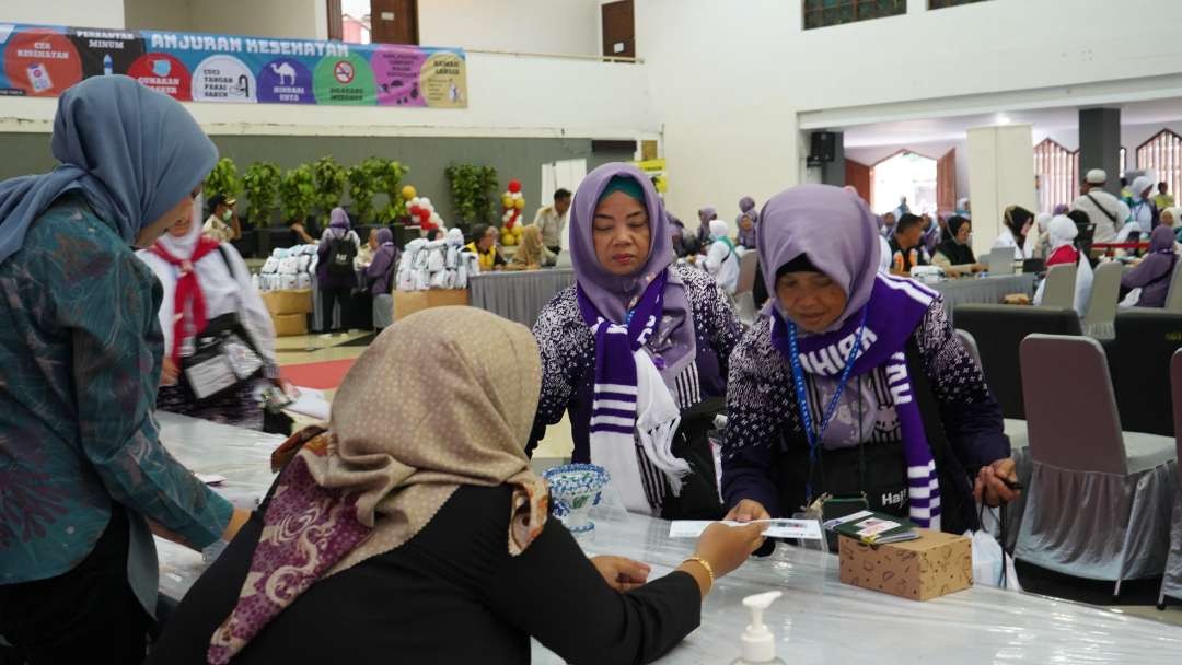 Operasional pemberangkatan jemaah haji ke Tanah Suci telah memasuki hari kesepuluh. Sekitar 63 ribu jemaah terbagi 162 kloter tiba di Madinah. (Foto: Dok MCH 2024)