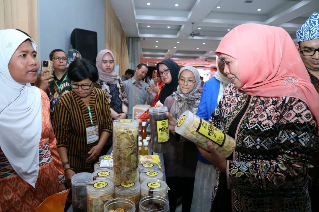 Khofifah Indar Parawansa menilai pemerintah sudah memberi kesempatan UMKM melengkapi sertifikat halal. (Foto: Istimewa)