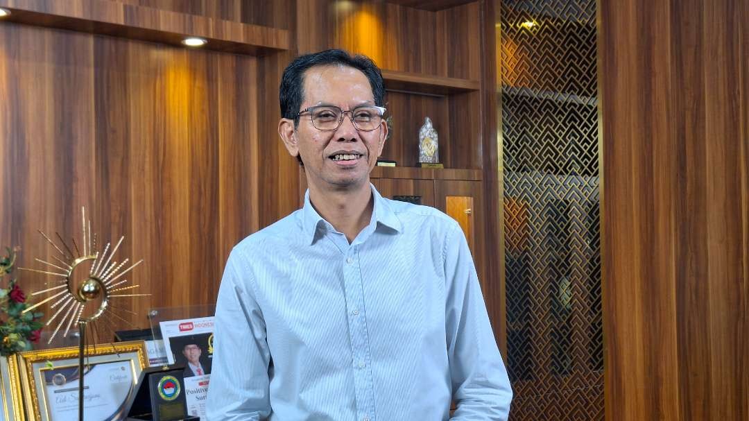 Ketua DPC PDI Perjuangan Kota Surabaya, Adi Sutarwijono. (Foto: Julianus Palermo/Ngopibareng.id)